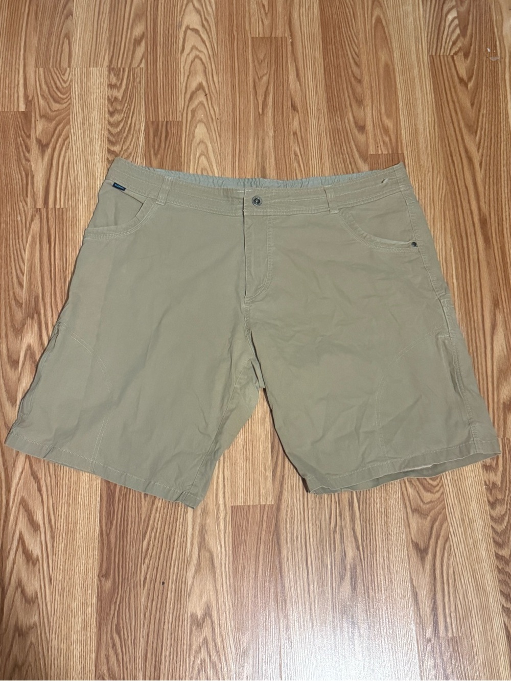 Kuhl Men's Tan Cargo Shorts